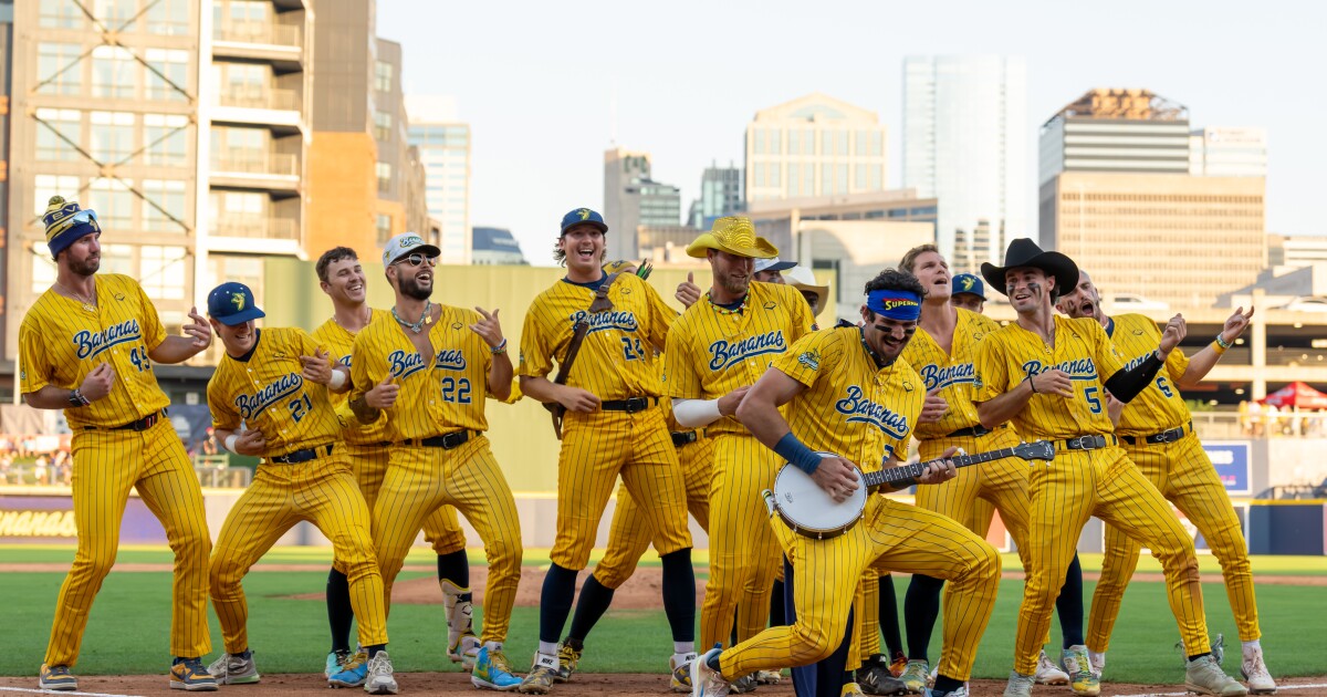 Savannah Bananas baseball looking for another hit in Kansas City