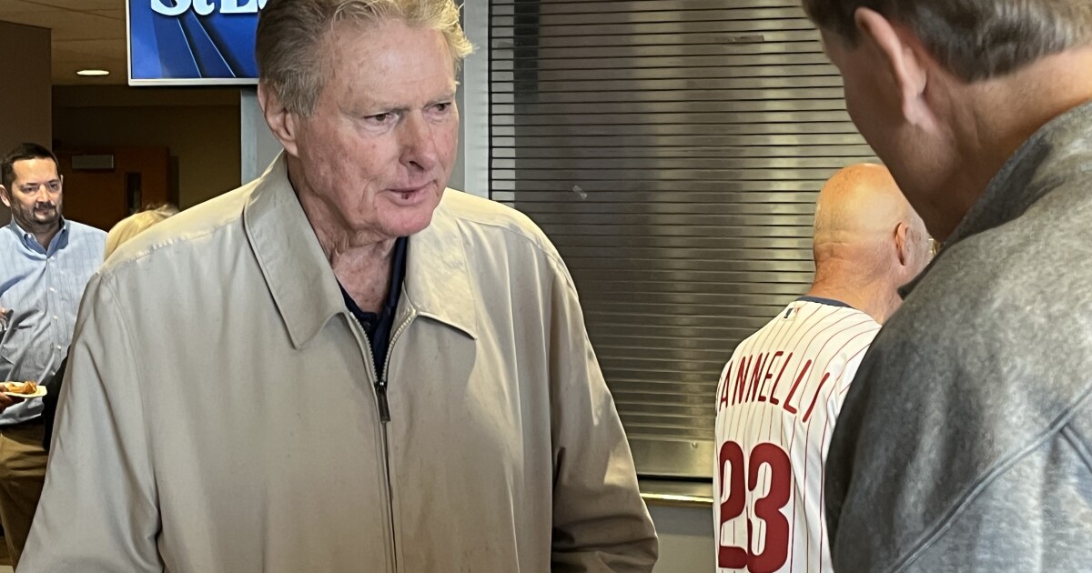 Phillies Hall of Famer Steve Carlton at St. Luke's event: 'I don't watch'