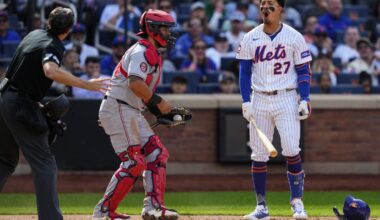 Young's sensational catches lead Nationals to 3-2 win that damages Mets' playoff chances