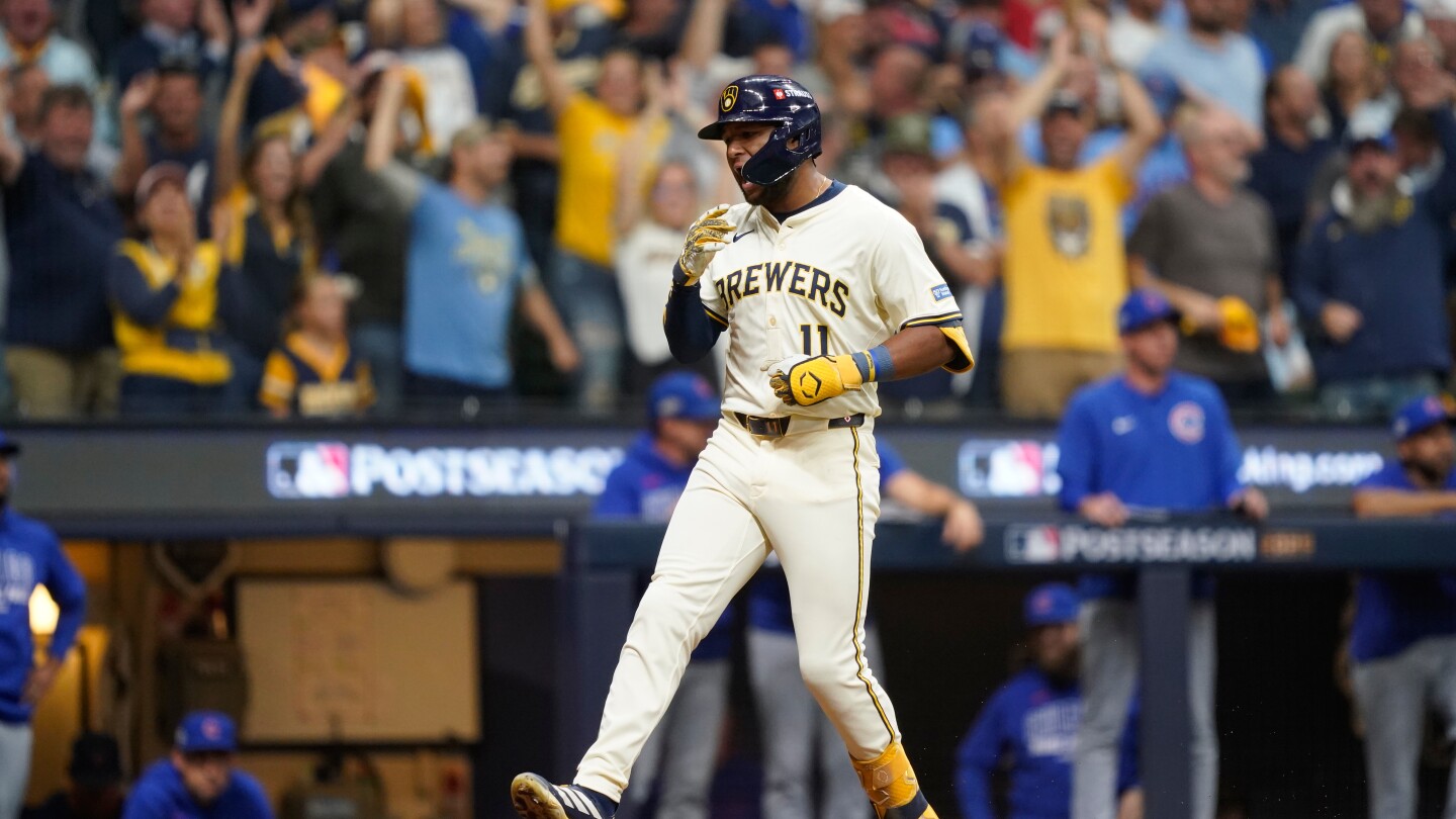 Brewers' Chourio returns for Game 2 of NLDS and hits 3-run homer