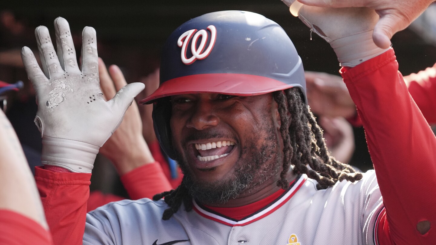 Josh Bell homers as Nationals rally to beat Cubs