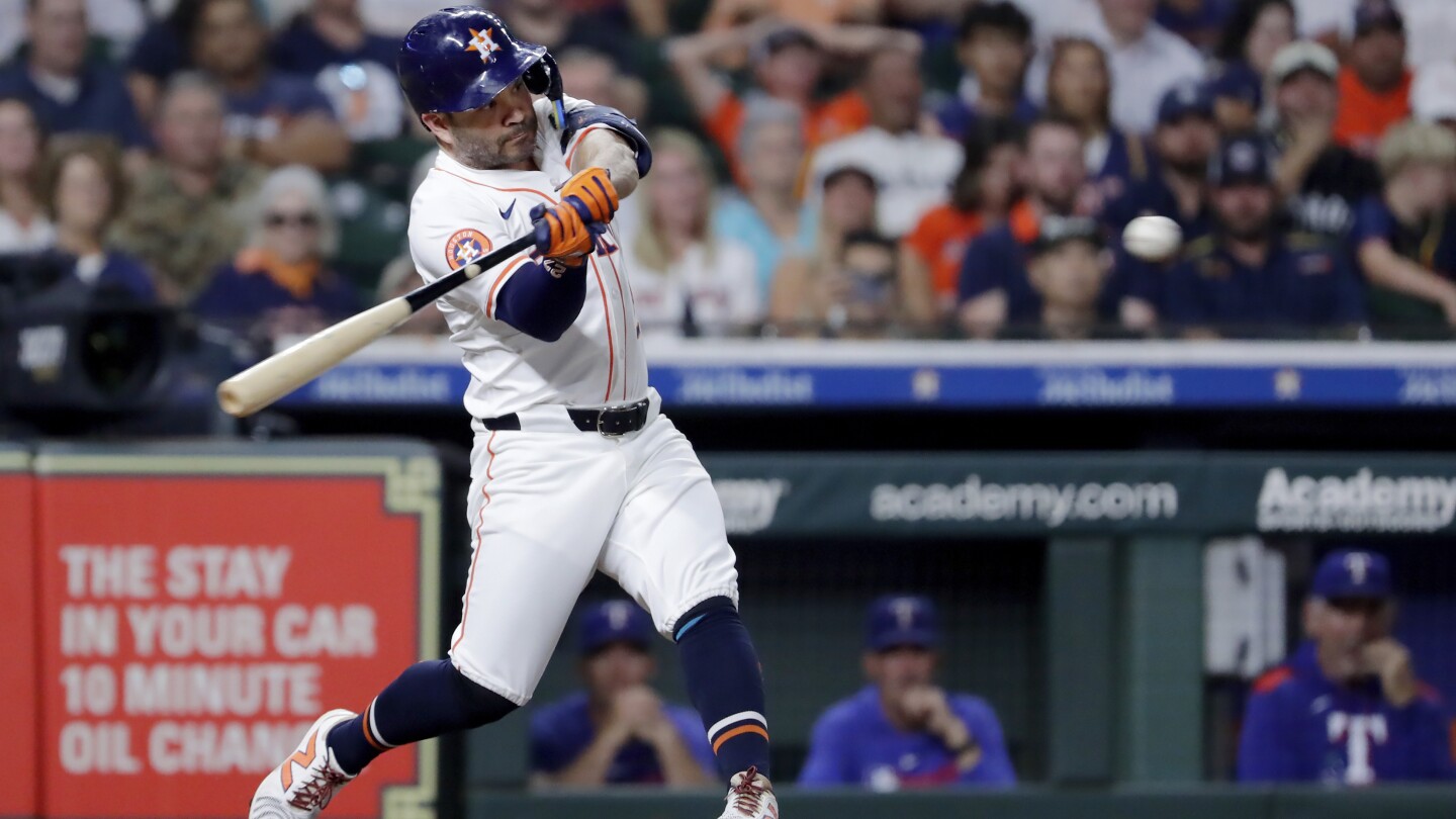 Astros take AL West lead as Jose Altuve shines in win over Rangers