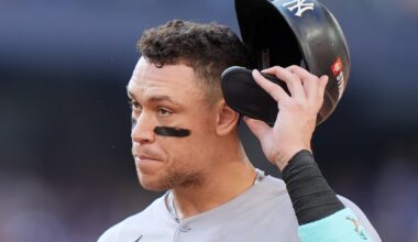 After Judge and Stanton come up empty in key spot, bullpen unravels for Yankees in Game 1 of ALDS