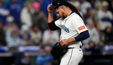 Mariners pitching pounded again as Seattle squanders ALCS lead at home