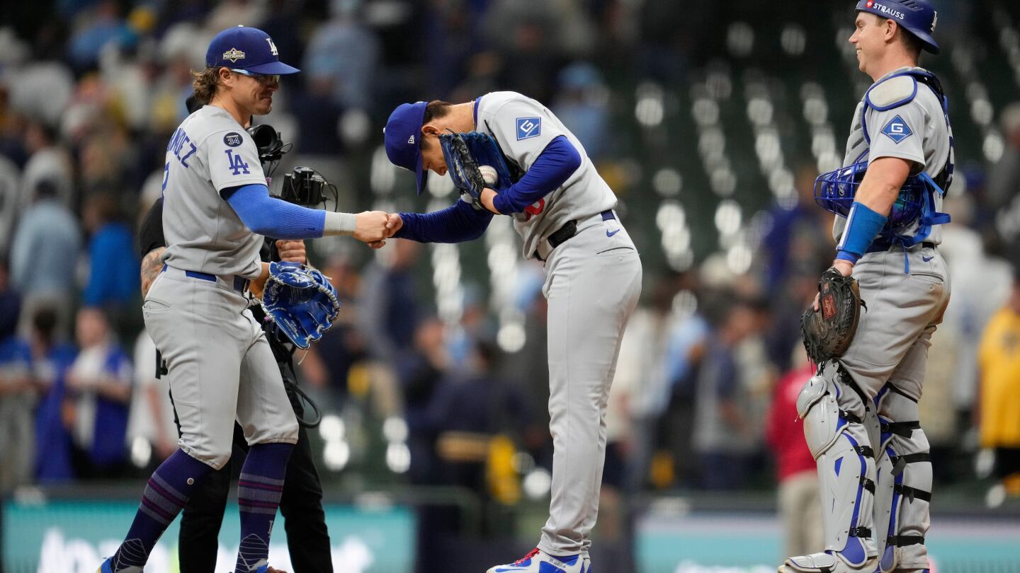 Yamamoto pitches 3-hitter as Dodgers beat Brewers 5-1 for 2-0 lead in NLCS