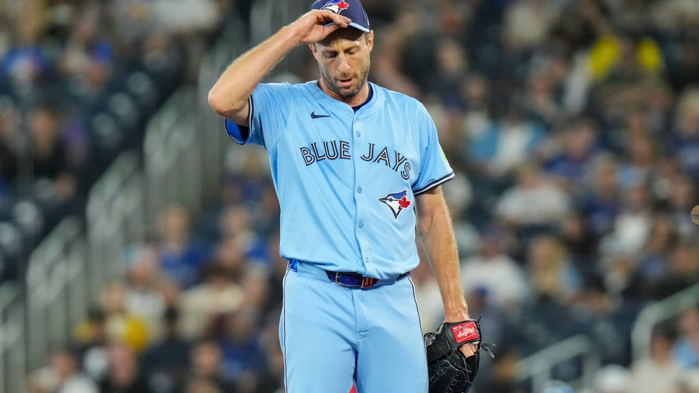 Division Series rosters: Scherzer, Bichette, Bassitt out for Blue Jays and Mariners without Woo