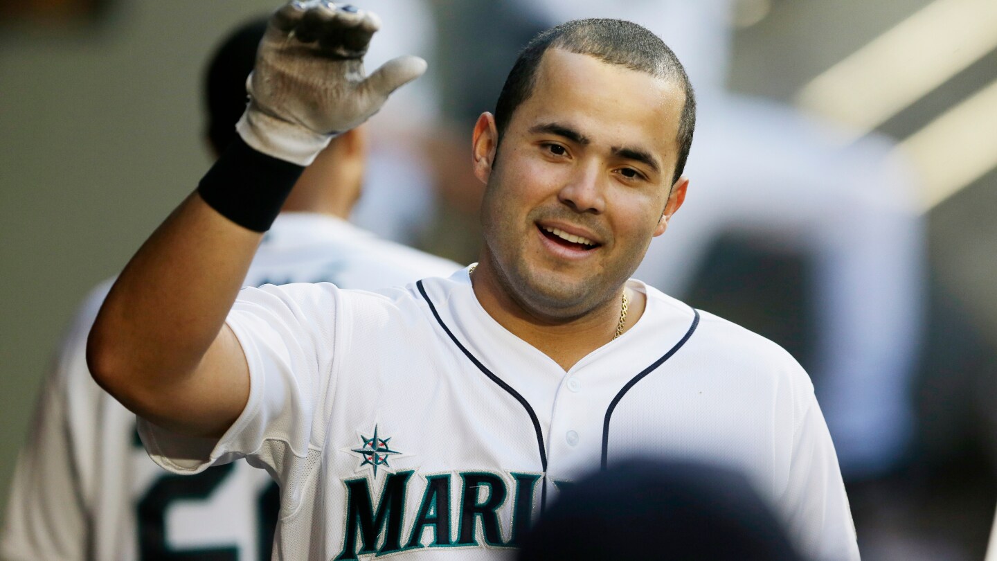 Former MLB player Jesús Montero dies in Venezuela after motorcycle crash