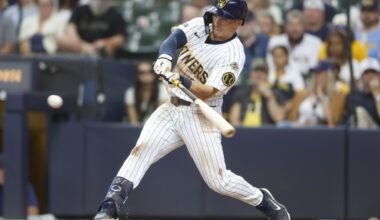 Collins homers off Diaz in the 9th inning to give MLB-best Brewers a 7-6 walk-off win over Mets