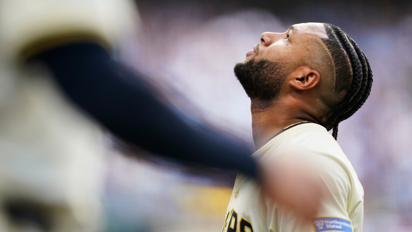 Brewers' Jackson Chourio undergoes MRI after leaving NLDS Game 1 with hamstring injury