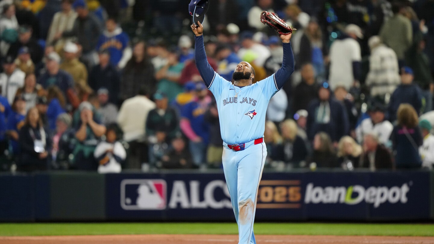 Guerrero, Springer sparks Blue Jays, who hit 5 HRs and cut Mariners' ALCS lead to 2-1 with 13-4 rout