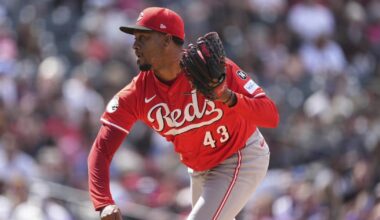 Dodgers acquire former All-Star closer Alexis Díaz in Reds trade