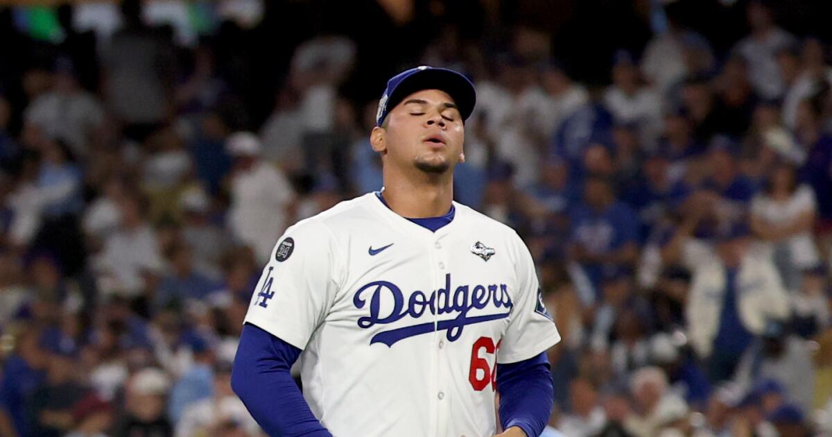 Disappearing Dodgers on brink of disaster after World Series Game 5 loss
