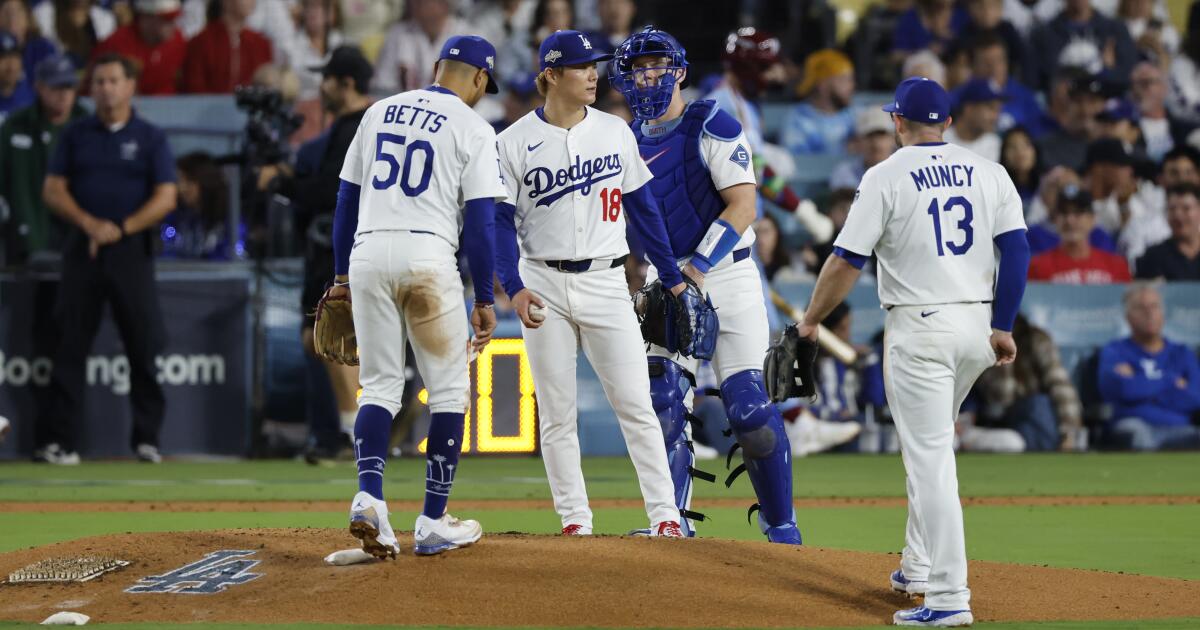 Yoshinobu Yamamoto and Dodgers quickly lose control in NLDS Game 3 loss