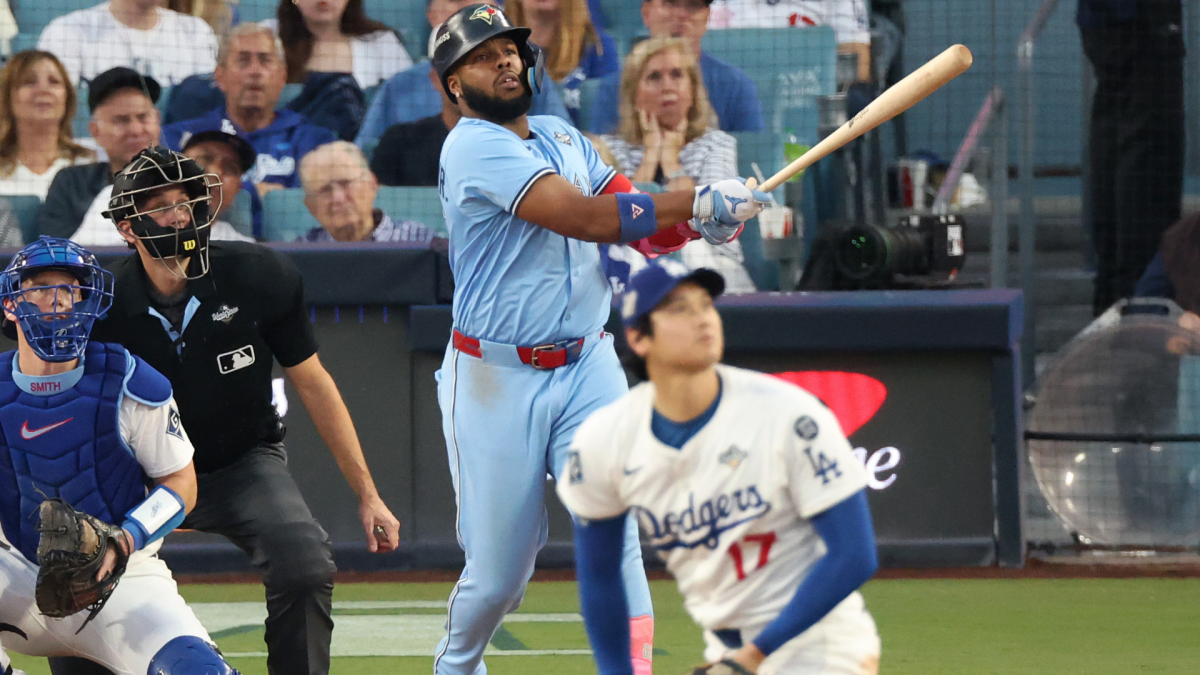 Vladimir Guerrero Jr., October's most reliable star, has Jays two wins from title