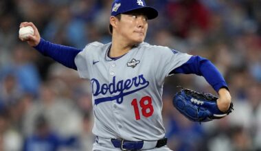 Yamamoto throws complete game as Dodgers beat Blue Jays 5-1 in World Series Game 2
