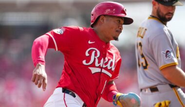 Marté robs Reynolds of tying homer in 9th, Reds beat Pirates 2-1 and close on Mets for wild card