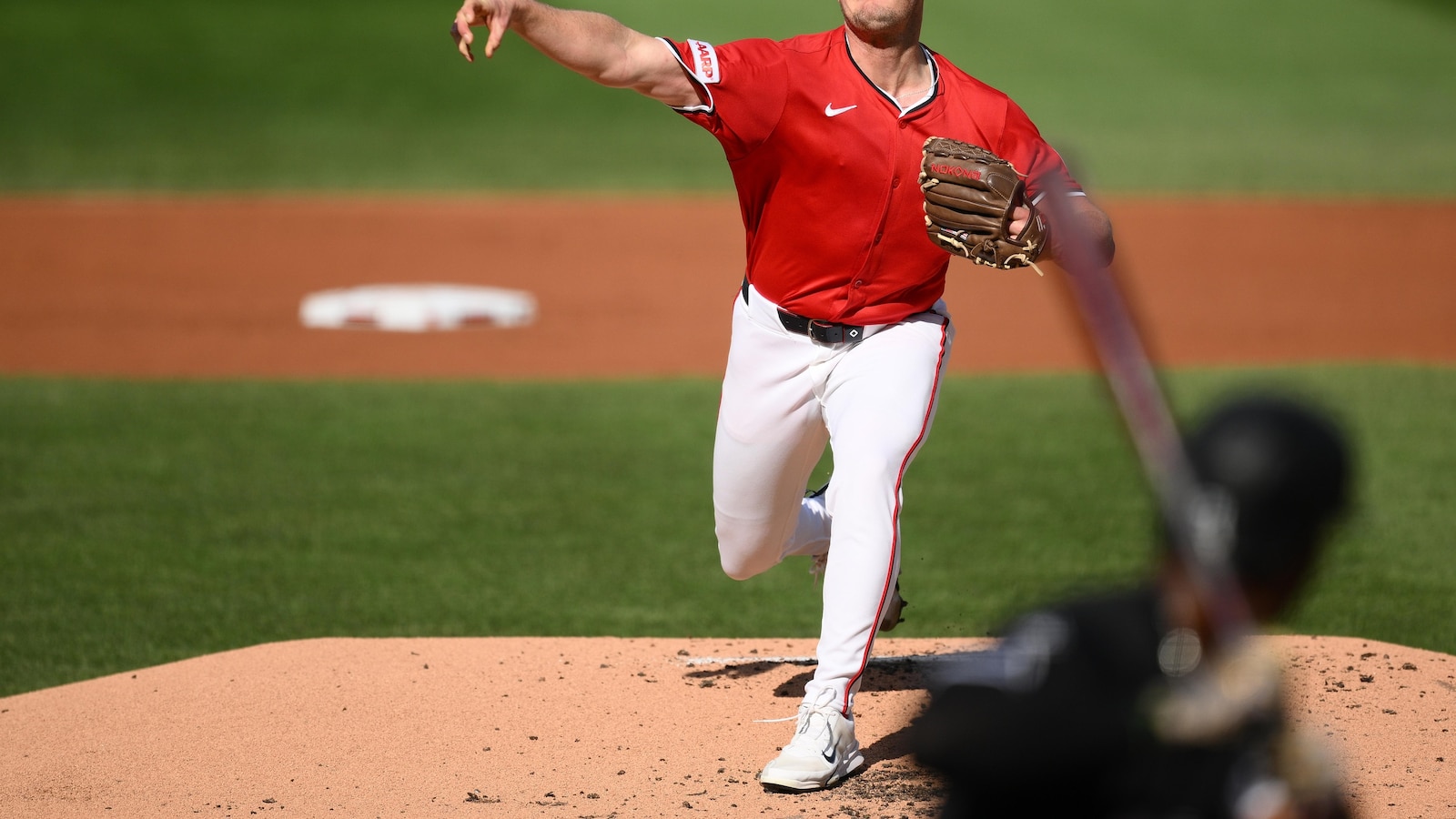 Shane Smith give up one hit in six innings as White Sox rout Nationals, 8-0