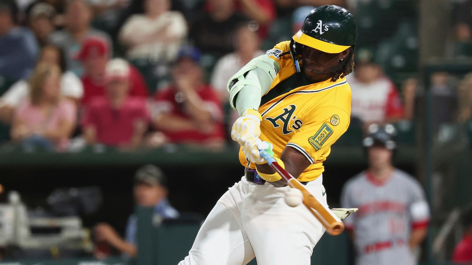 Dodgers lead with 26 pitch clock violations. Baz tops pitchers with 6, Butler heads batters with 3