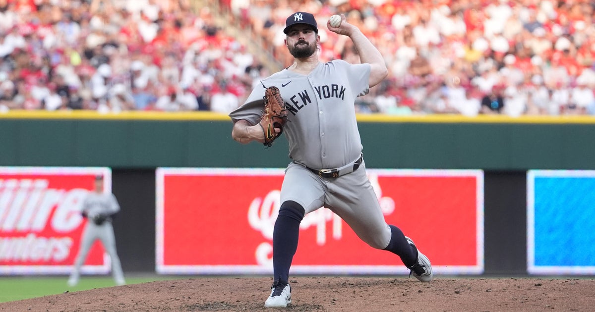Yankees blow early 3-run lead, fall to Reds in 11 innings
