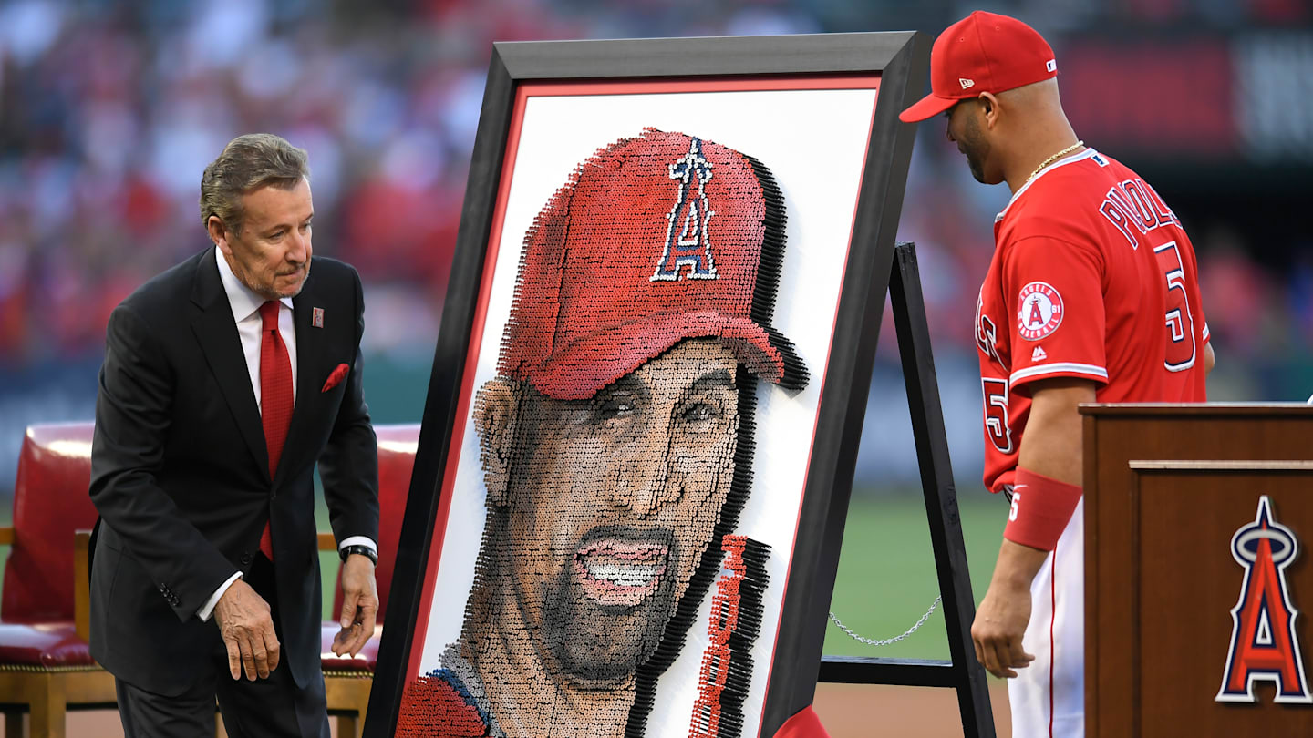 Texas Rangers v Los Angeles Angels of Anaheim