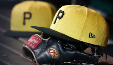 Pittsburgh Pirates Re-Sign Pitcher to New Deal