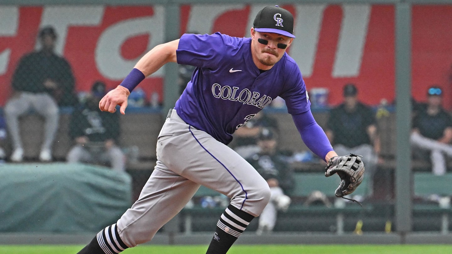 New Colorado Rockies Free Agent Could Solve A's Infield Opening