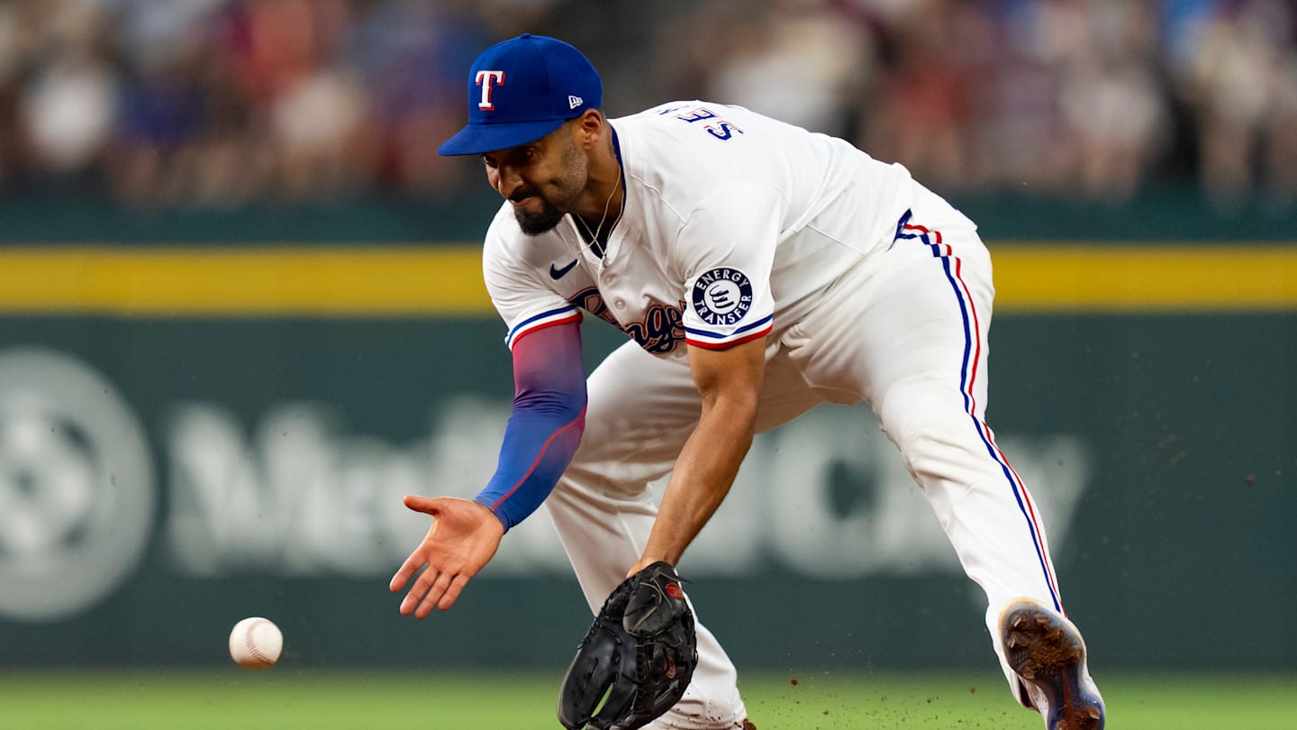 Arizona Diamondbacks v Texas Rangers