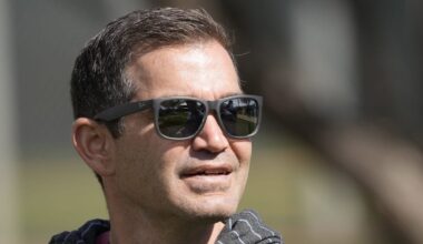 D-backs Won't Lose Long-Time Assistant GM to Rockies