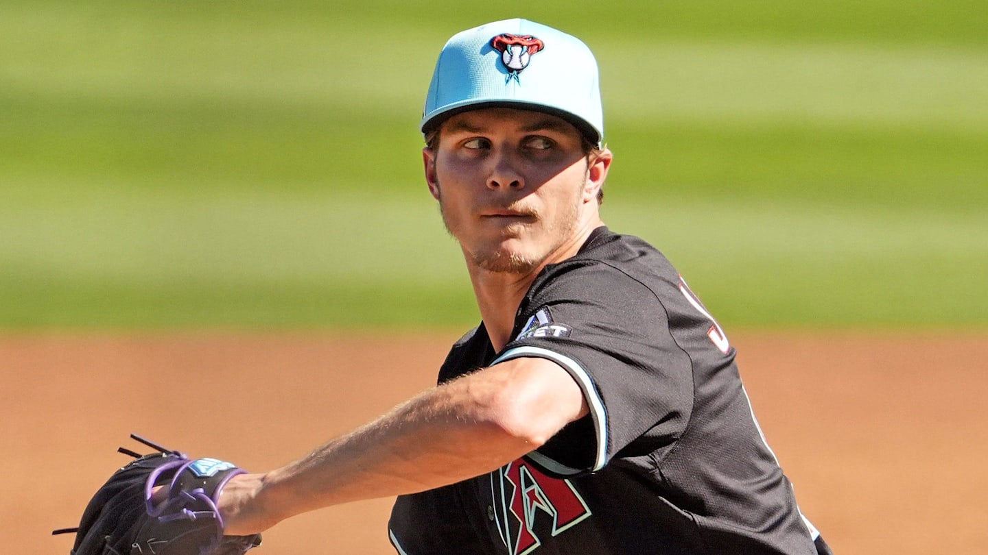 D-backs Reliever Removed from Fall League Roster