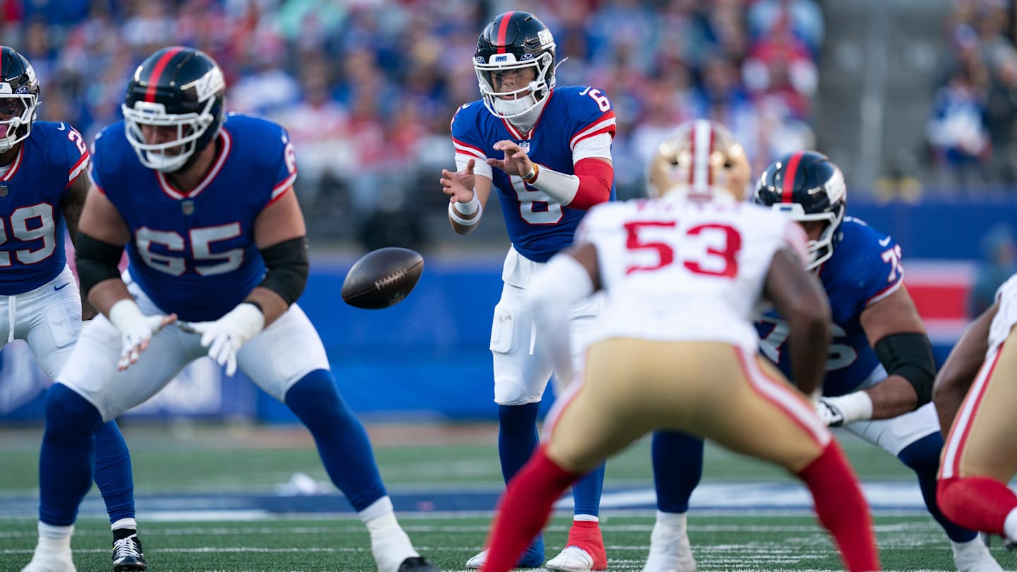 PFF's Best and Worst Graded Giants from Week 9 Loss vs 49ers