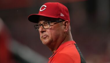Cincinnati Reds manager Terry Francona
