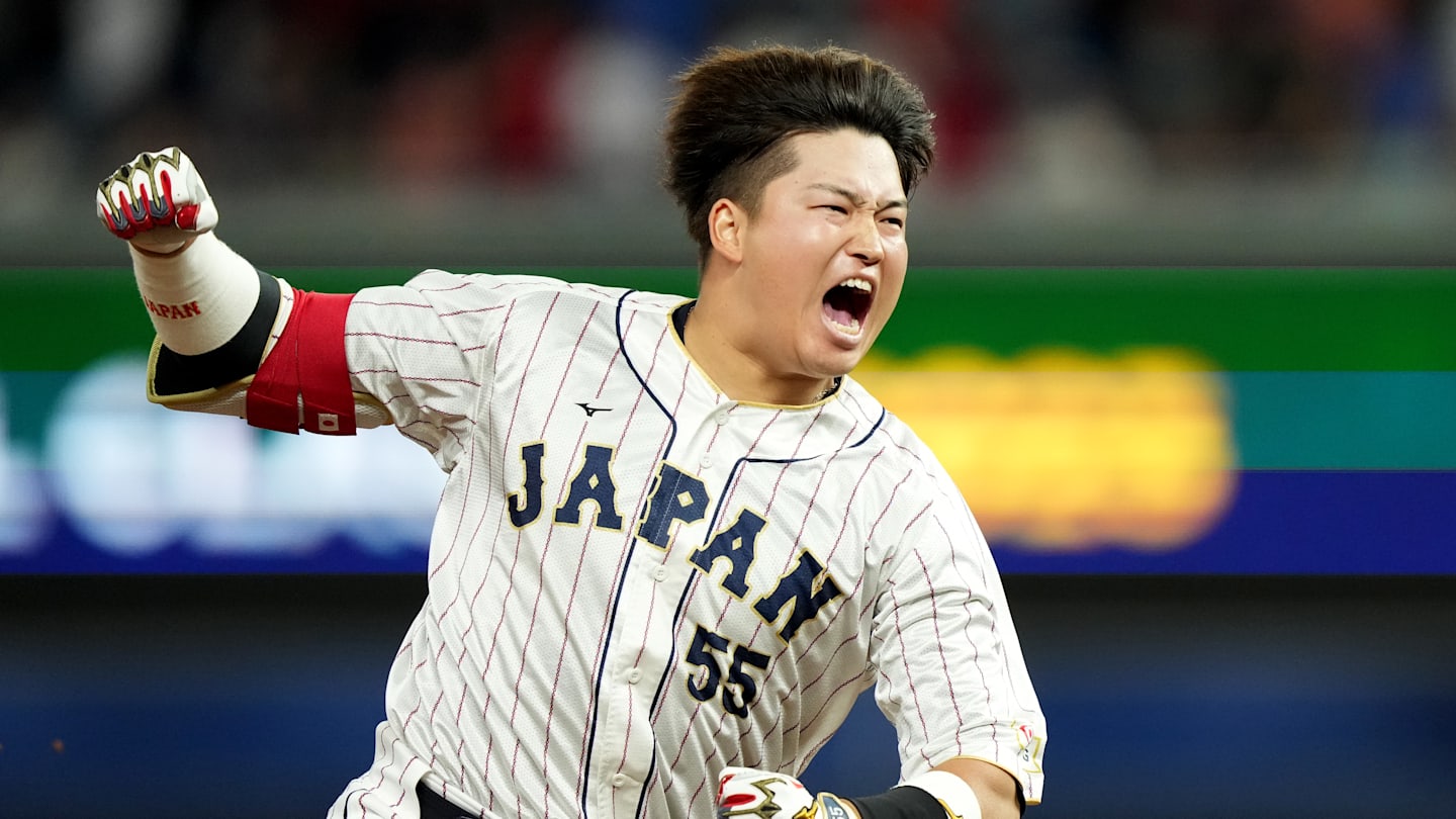 World Baseball Classic Semifinals: Mexico v Japan