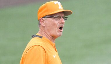 Tennessee Starting Pitcher Suffers Injury in Scrimmage