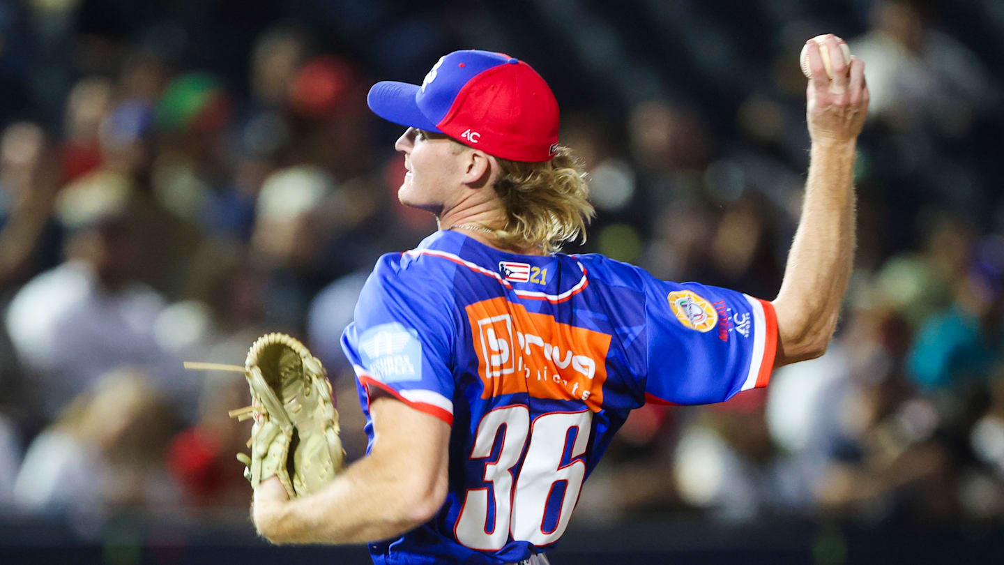 Puerto Rico v Dominican Republic - Serie Del Caribe 2025