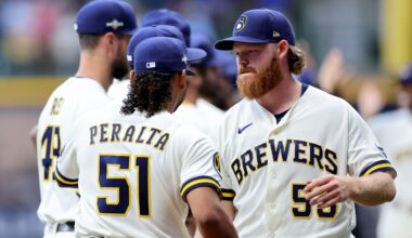 Wild Card Series - Arizona Diamondbacks v Milwaukee Brewers - Game One