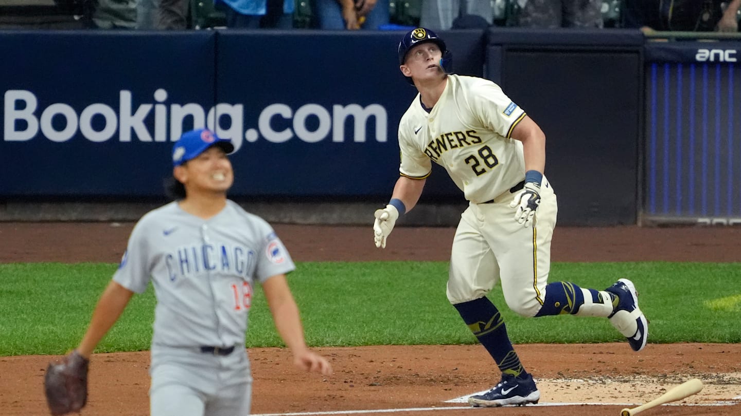 Division Series - Chicago Cubs v Milwaukee Brewers - Game Two