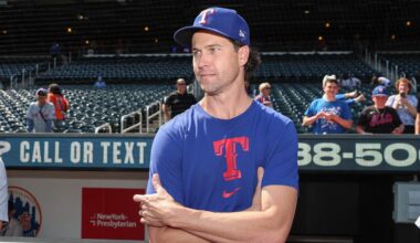 Rangers Star Jacob deGrom Wins AL Comeback Player of the Year