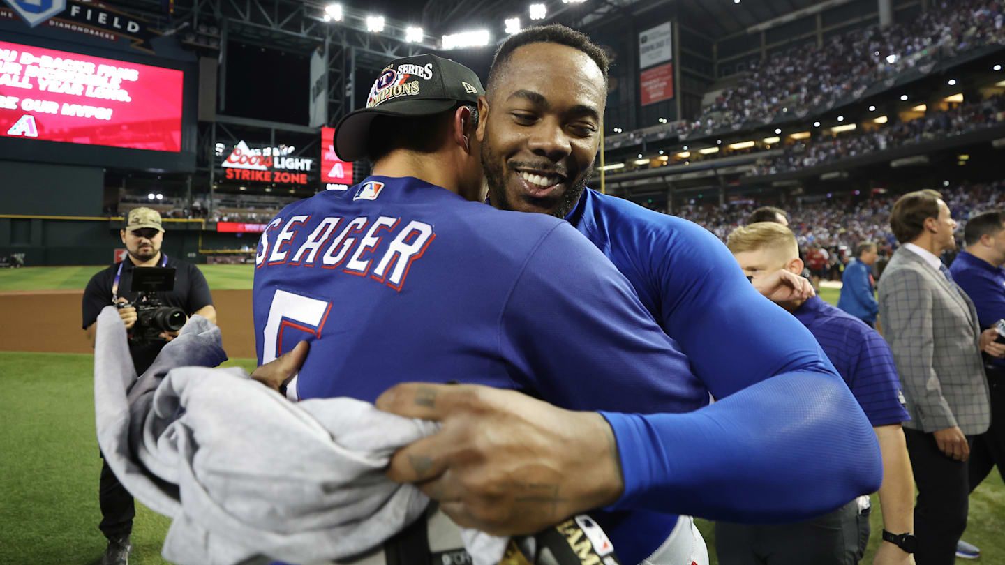 World Series - Texas Rangers v Arizona Diamondbacks - Game Five