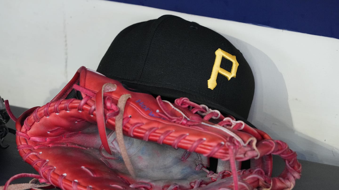 Cardinals Linked To Pirates All-Star Pitcher, But There’s A Major Catch