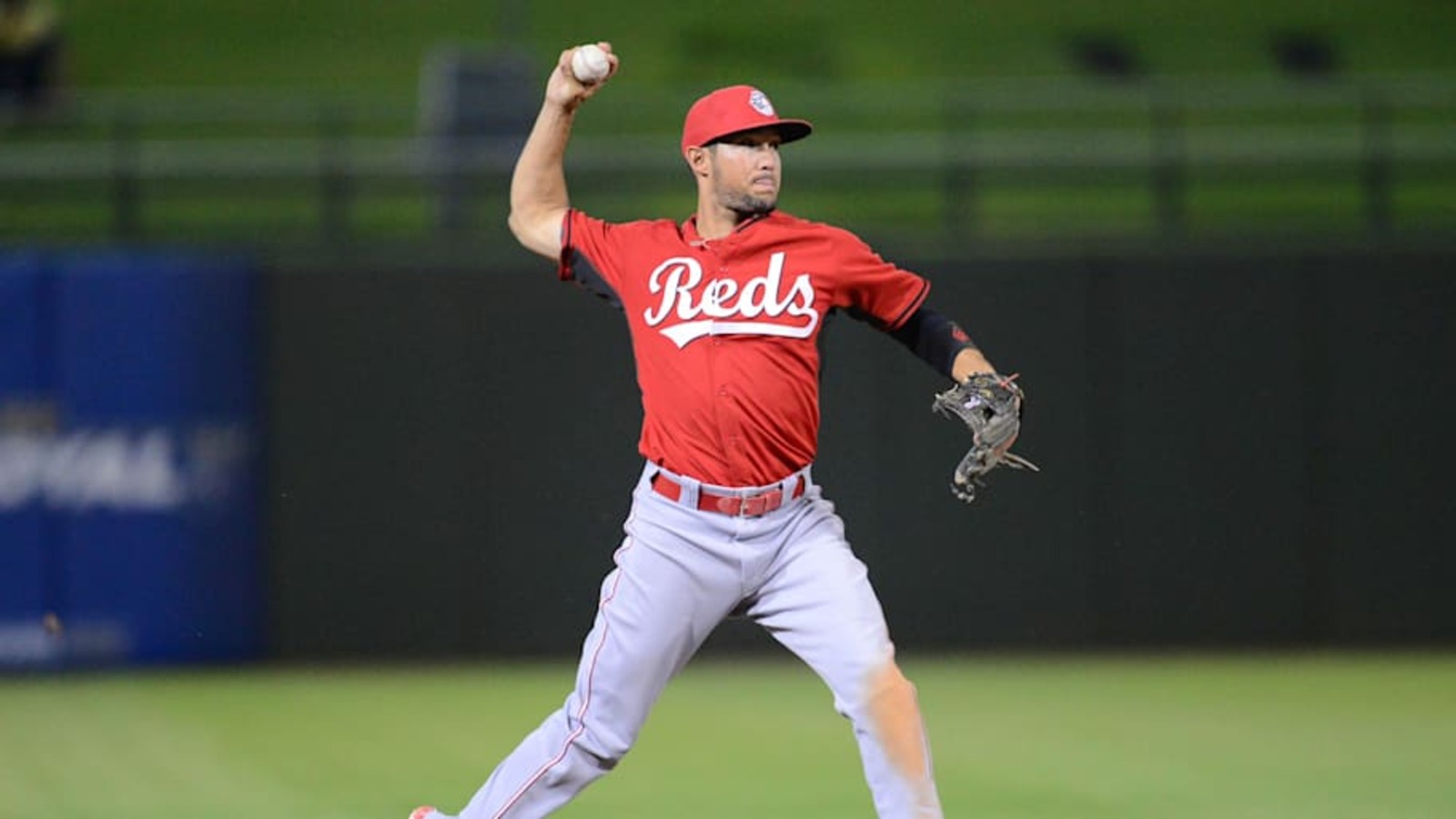 Former Cincinnati Reds Infielder Hired as Pittsburgh Pirates Bench Coach