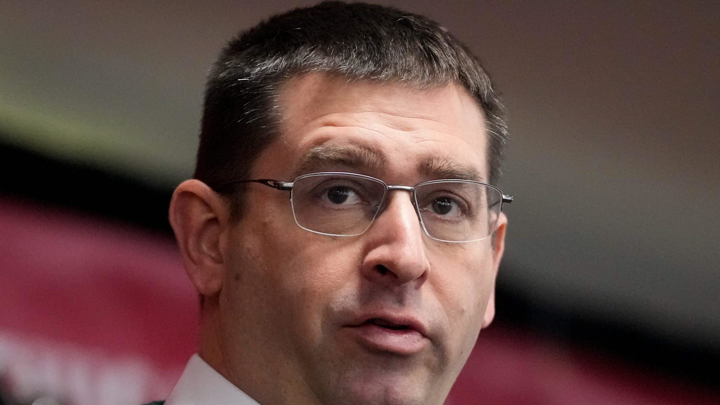 MLB Analyst Suggests Reds Could Re-Sign Veteran Free Agent