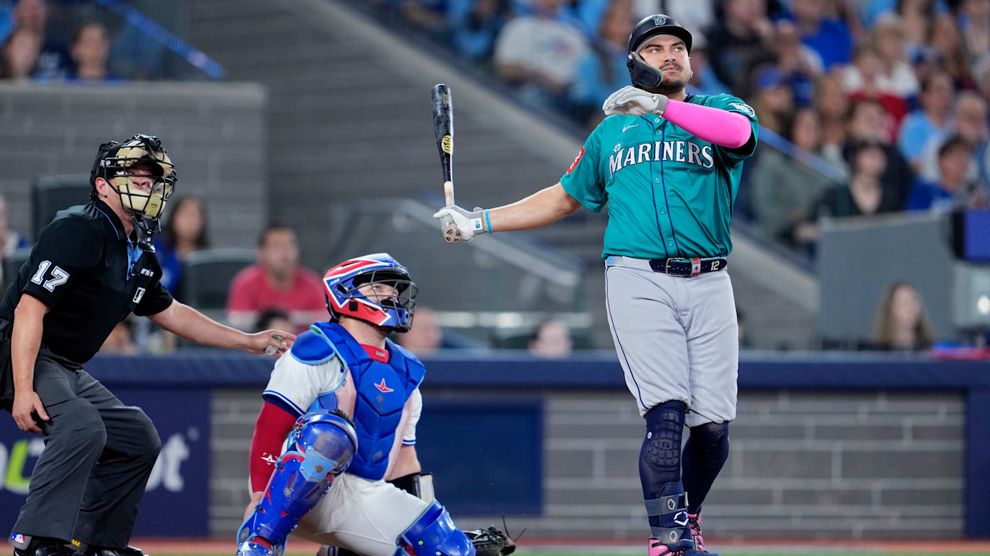 American League Championship Series - Seattle Mariners v Toronto Blue Jays - Game Six