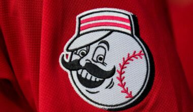 Cincinnati Reds Legend Bernie Stowe Awarded Distinguished Honor