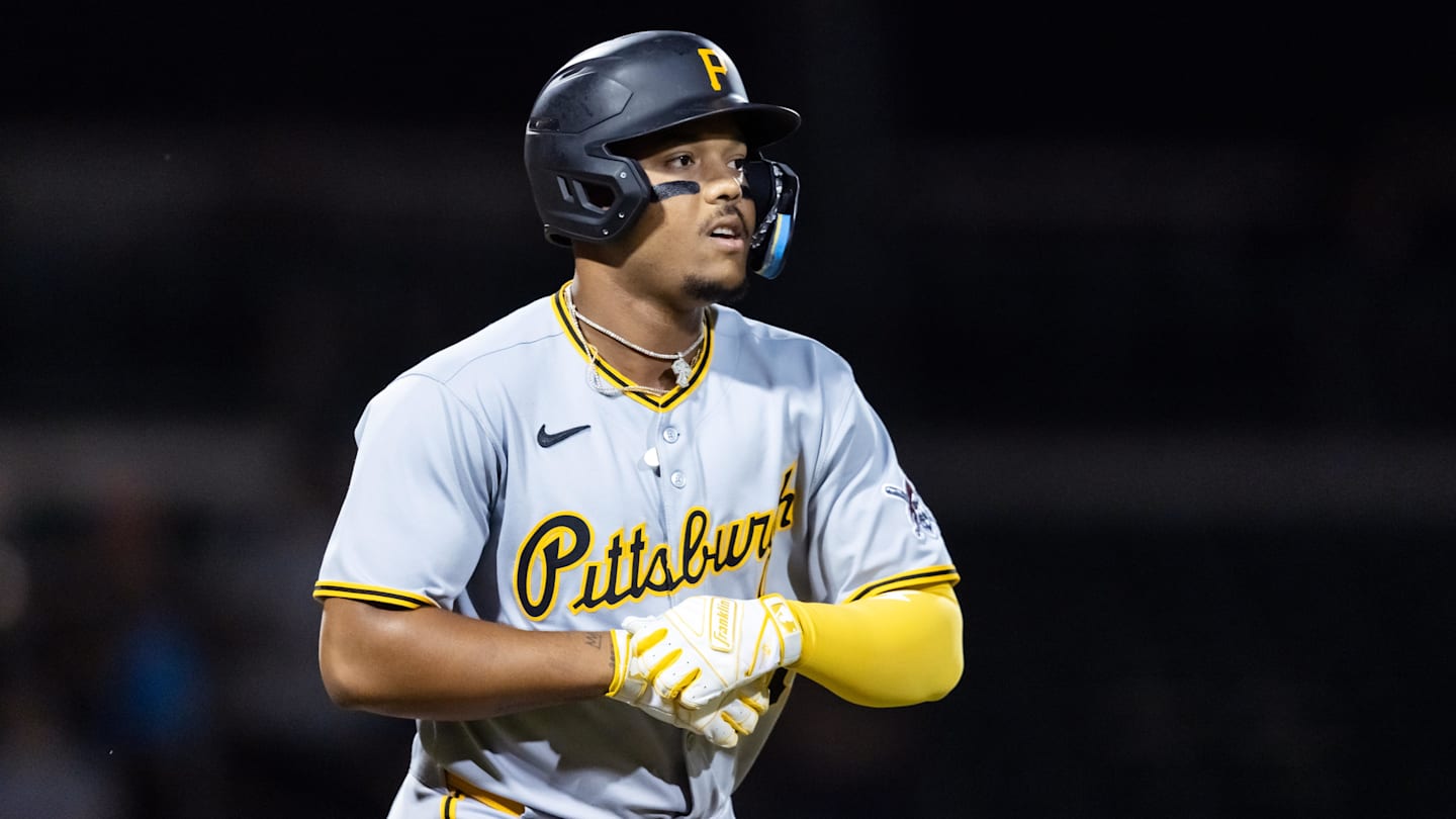 Pirates Have Big Roster Decisions Ahead of Rule 5 Draft