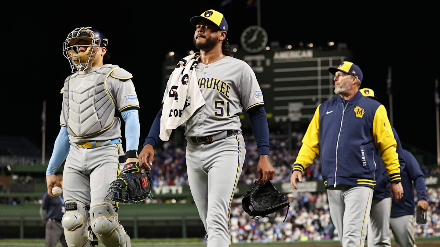 Division Series - Milwaukee Brewers v Chicago Cubs - Game Four