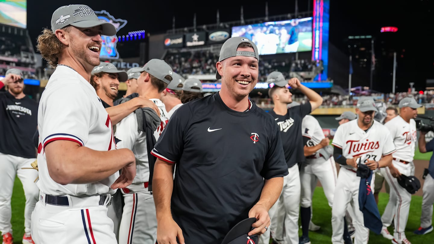 Los Angeles Angels v Minnesota Twins