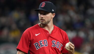 White Sox Make Trade With Red Sox For Left-Handed Pitcher