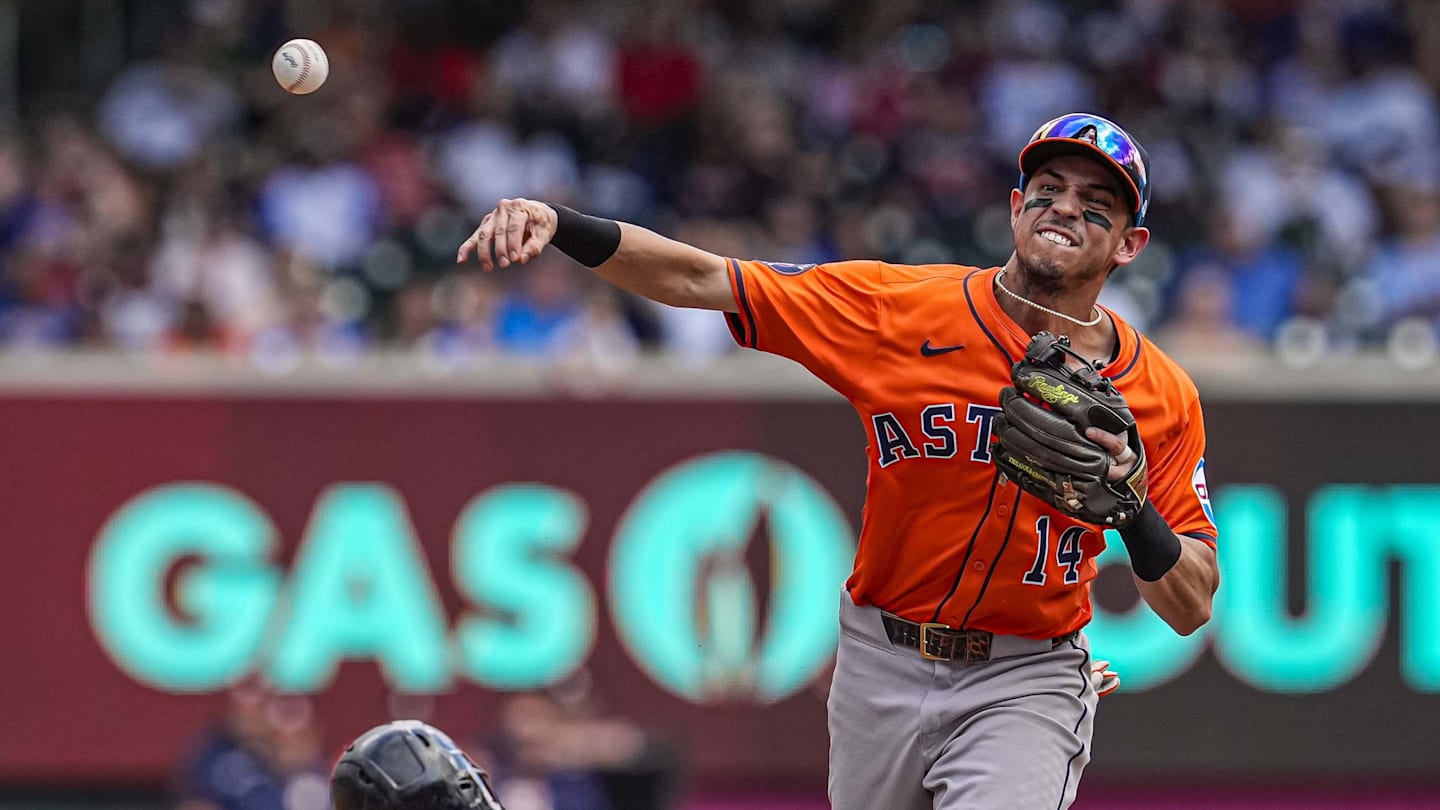 Braves Inquired Into Astros' 2x Gold Glove Winner on Trade Market