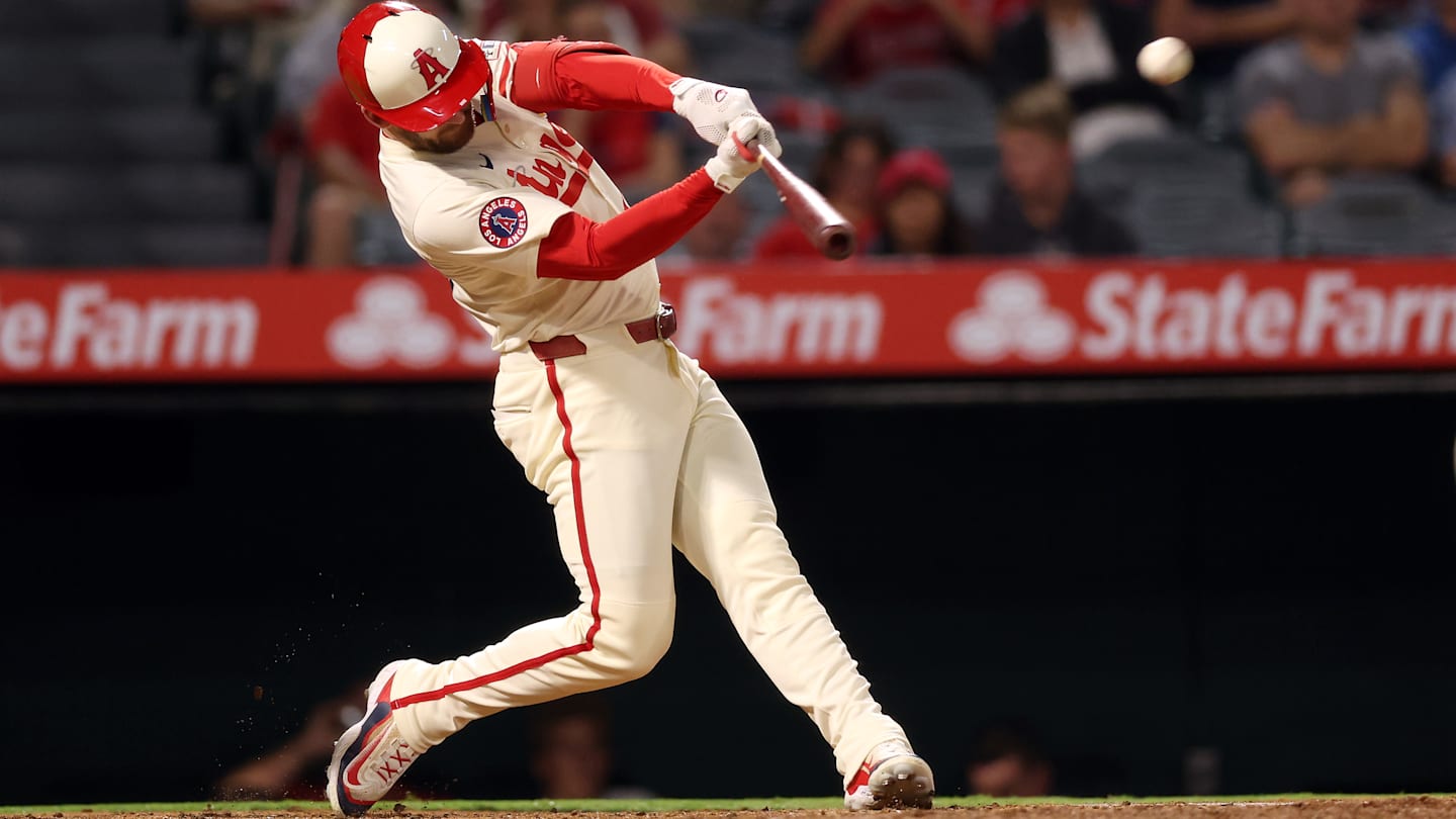 Kansas City Royals v Los Angeles Angels