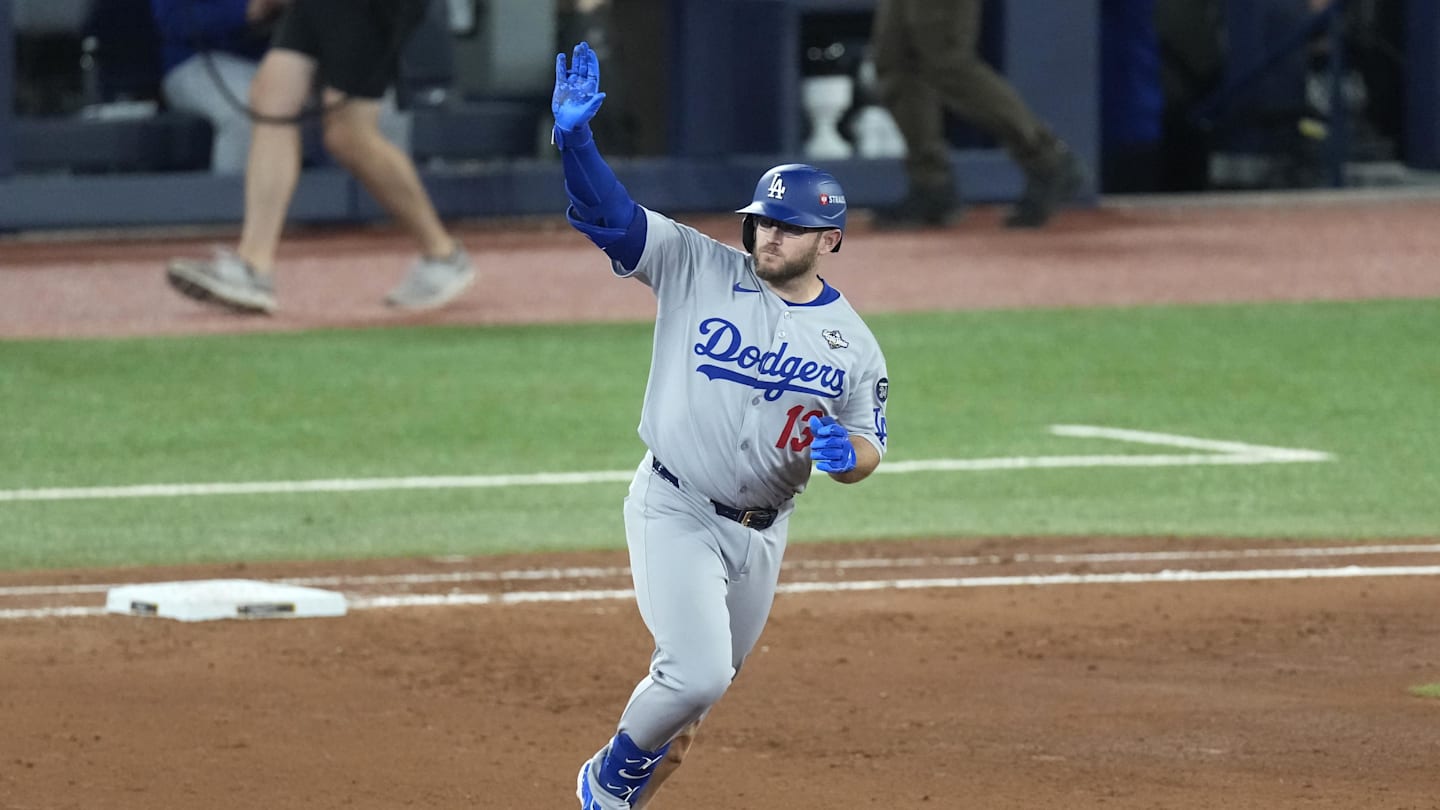Max Muncy Expected to Play Final Season With Dodgers in 2026, Says Insider